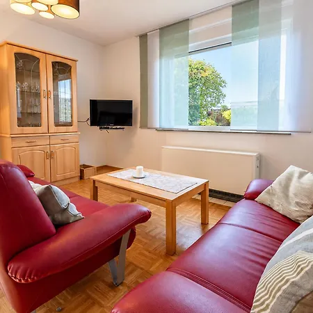 Haus Anne Holiday home Dornumersiel